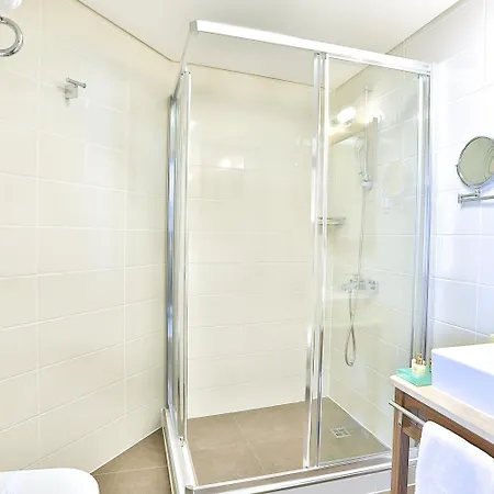 Momento - Special Category Hotel 4*