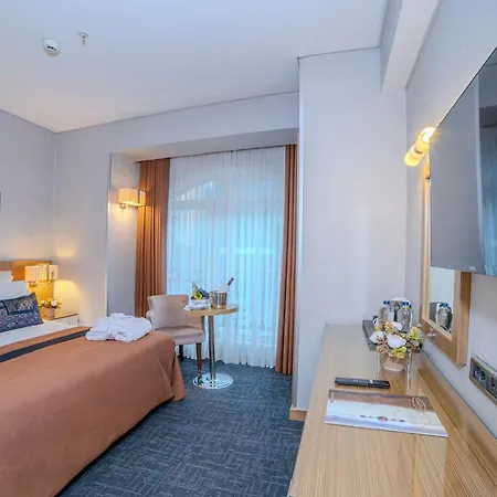 Momento - Special Category Hotel 4*