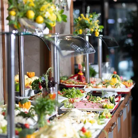 Momento - Special Category Hotel 4*