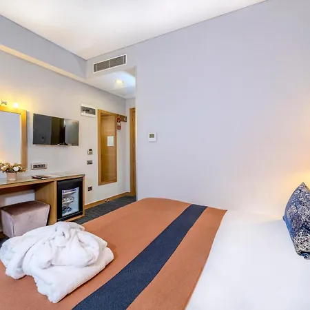 Momento - Special Category Hotel 4*