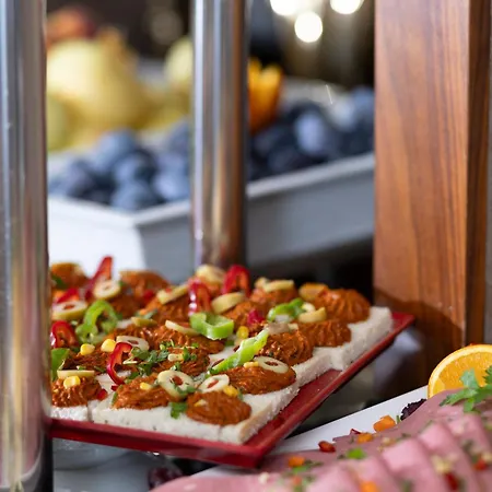 Momento - Special Category Hotel 4*