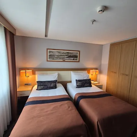 Momento - Special Category Hotel 4*